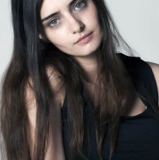 Tülin Yazkan — Öznur