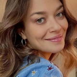 Zeynep Yüce — Feride