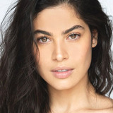 Essined Aponte — Victoria "Vicky" Iguarán