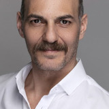 Umut Karadağ — İskender Akay