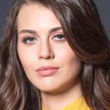 Sezgi Sena Akay — Melek