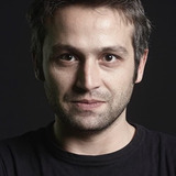 Deniz Karaoğlu — Koma