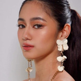 Kaori Oinuma — Michiko Sil Tarranza