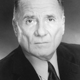 Артур Дж. Наскарелла — Tommy Lasorda