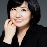 Cho Ryun — Bang Sil [Kim Sol Ah's step mother]