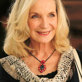 Marie-Christine Adam — La reine noire (voice)