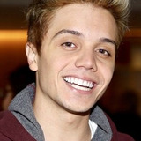 Leo Cidade — Levi