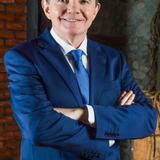 Barry O'Sullivan — Himself - Dragon