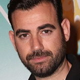 Νίκος Πολυδερόπουλος — Miros Tzoutzourakis