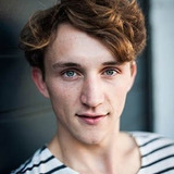 Nils Hohenhövel — Rico