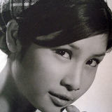Lily Li — 侯佳氏