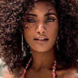 Erika Januza — Alice Machado Torres