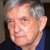 Jonathan Frid — Barnabas Collins / Bramwell Collins