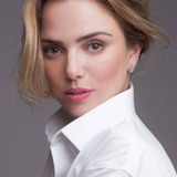 Natallia Rodrigues — Estela