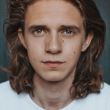Nikolaj Groth — Jeppe Madsen