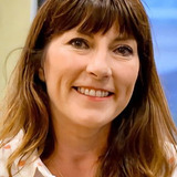 Lucy Cooke — Presenter