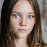 Mae Higgins — Young Fia