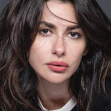 Nesrin Cavadzade — Şebnem