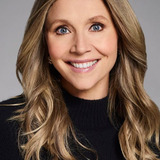 Sarah Chalke — Annie