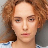Duygu Sarışın — Asya Gündoğan