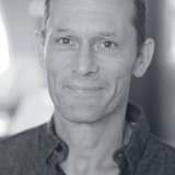 Måns Herngren — Alexander 'Alex' Carlsson