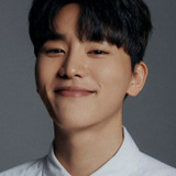 김우석 — Lee Shin-won