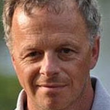 Jeff Lumby — Narrator (voice)