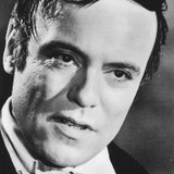 Jean Topart — Le narrateur (voice)