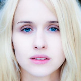 Lisa Henni — Sophie Borg