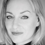Christine Tremarco — Manda Miller