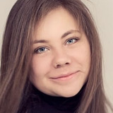 Ольга Ергина — Лариса