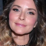 Isabella Camil — Lili López-Haro