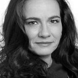 Elvira Monsell — Bertha Álvarez