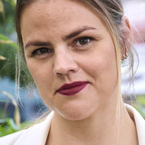 Amalie Lindegård — Katja
