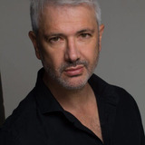 Gonzalo Vivanco — Dr. Alberti