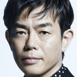 Kazufumi Miyazawa — Detective Kenshi Saeki