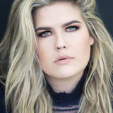 Эрика Линдбек — Loona (voice)