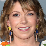 Мэри Элизабет Эллис — Emily