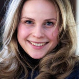 Hannah Gass Sibbesen — Lily, stuepige