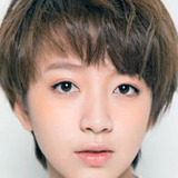Чжоу Юнь Жу — Jing Jing's sister