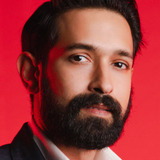 Викрант Мэсси — Aditya Sharma
