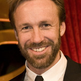 Thomas Giertsen — Himself