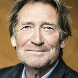 Matthias Habich — Kapitän Sharingham, Richter Sharingham