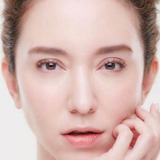 Claudia Chakrabandhu Na Ayudya — Vanda