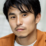 中尾明慶
