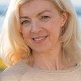 Люси Мушель — Catherine Mandrillon