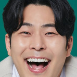 김해준 — Uncle Dong-chul