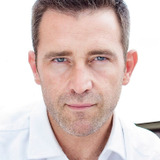 Fernando Gil — Faustino 'Tino' Molina