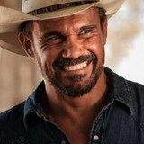 Aaron Pedersen — Michael Reilly