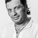Lucho Cáceres — Francisco "Frank" Mezzonet
